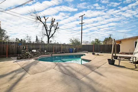 1430 Locke Rd, Modesto, CA 95355 photo 24