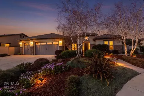 2141 Knollwood Ct, Manteca, CA 95336