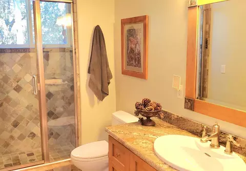 Bath - 1440 Dog Bar, Colfax, CA 95713 photo 8 of 11