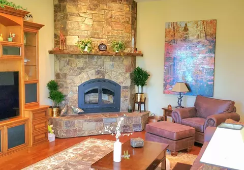 Living - 1440 Dog Bar, Colfax, CA 95713 photo 4 of 7