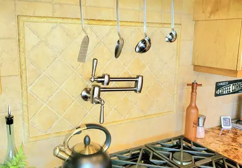 Kitchen - 1440 Dog Bar, Colfax, CA 95713 photo 4 of 7