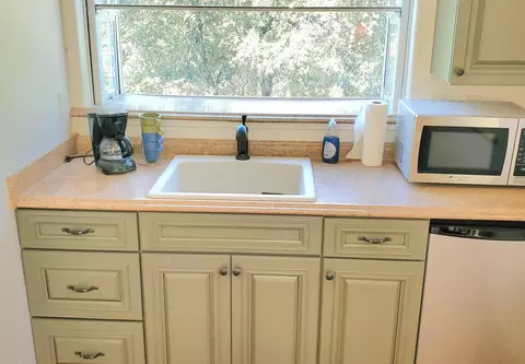 Kitchen - 1440 Dog Bar, Colfax, CA 95713 photo 6 of 7
