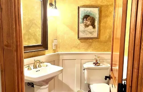 Bath - 1440 Dog Bar, Colfax, CA 95713 photo 1 of 11