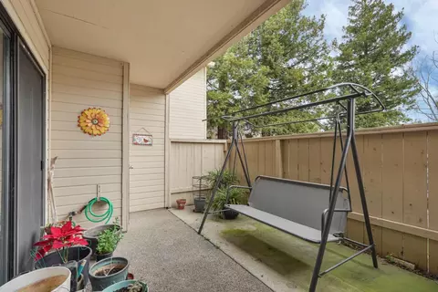 Exterior - 2401 Eilers Ln #1105, Lodi, CA 95242 photo 3 of 11