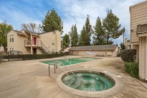 Exterior - 2401 Eilers Ln #1105, Lodi, CA 95242 photo 8 of 11