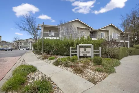 1818 Moore Blvd #102, Davis, CA 95618 photo 1