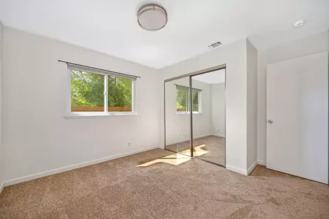 Bedroom - 5812 Kimberly Hill Ct, Carmichael, CA 95608 photo 4 of 6