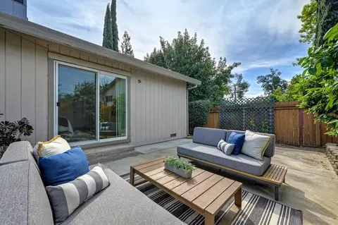 Exterior - 5812 Kimberly Hill Ct, Carmichael, CA 95608 photo 8 of 18