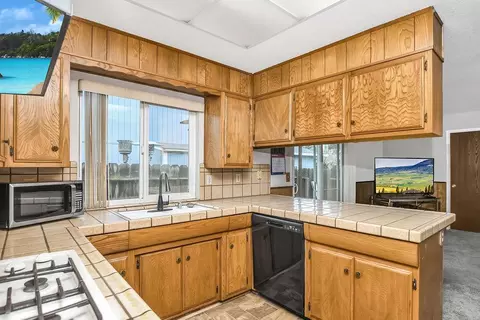 578 Schooner Pl, Manteca, CA 95337 photo 7