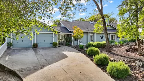 12025 Wanderer Rd, Auburn, CA 95602