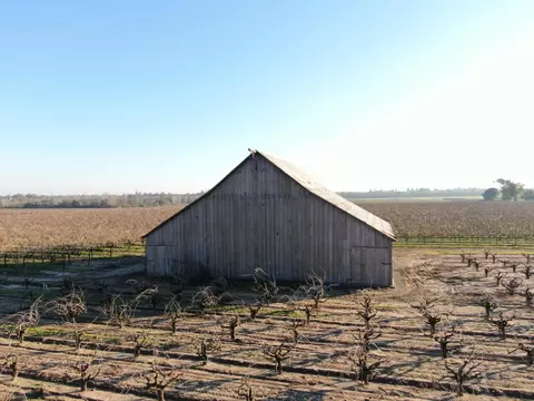 14248 E Peltier Rd, Acampo, CA 95220 photo 28