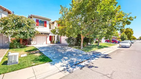 10169 Brenna Way, Elk Grove, CA 95757