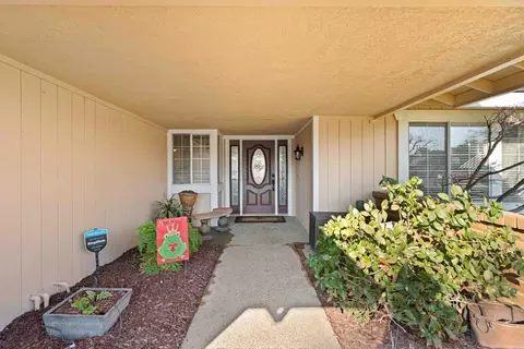 3345 Shamrock Pl, Merced, CA 95340 photo 4