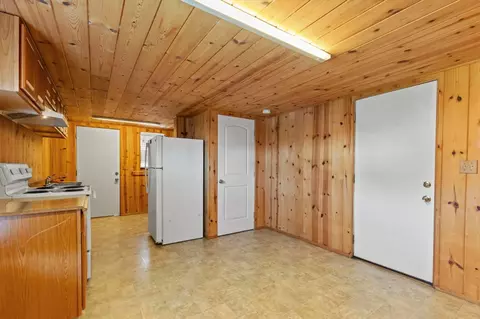 Kitchen - 229 Vine St, Maxwell, CA 95955 photo 6 of 6