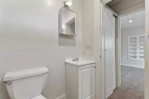 Bath - 229 Vine St, Maxwell, CA 95955 photo 2 of 4