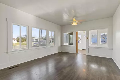 Living - 86 N Pacific St, Maxwell, CA 95955 photo 1 of 3
