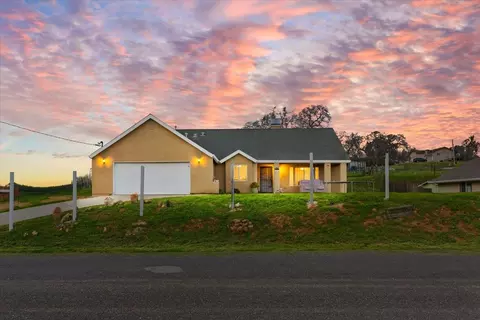 4040 Flint Trl, Copperopolis, CA 95228