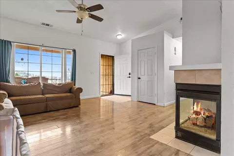 Living - 4040 Flint Trl, Copperopolis, CA 95228 photo 3 of 3