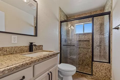 Bath - 1320 Aurora St, Modesto, CA 95351 photo 1 of 2
