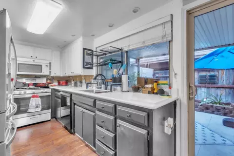 Kitchen - 6064 Via Casitas, Carmichael, CA 95608 photo 1 of 6