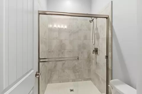 Bath - 4804 Tadpole Pl, Rocklin, CA 95677 photo 4 of 4