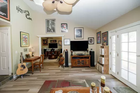 413 Redford Ln, Modesto, CA 95350 photo 20