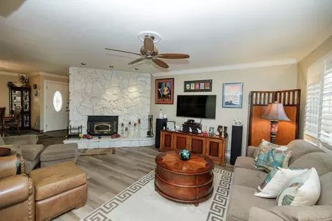 413 Redford Ln, Modesto, CA 95350 photo 14