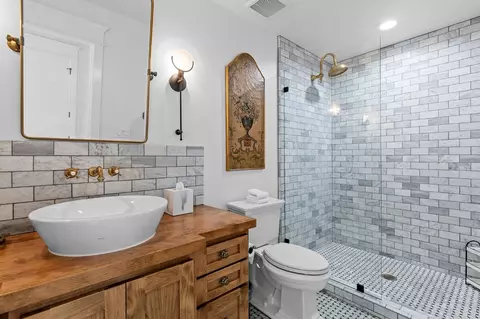 Bath - 130 Allen Ranch Rd, Sutter Creek, CA 95685 photo 5 of 5