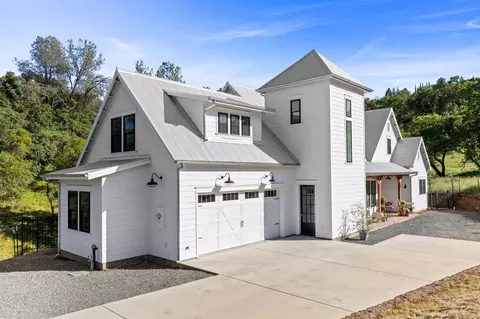 Exterior - 130 Allen Ranch Rd, Sutter Creek, CA 95685 photo 6 of 18
