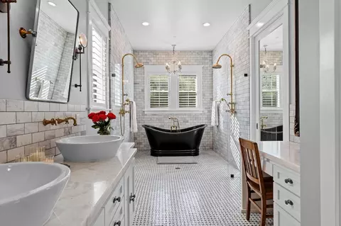 Bath - 130 Allen Ranch Rd, Sutter Creek, CA 95685 photo 1 of 5