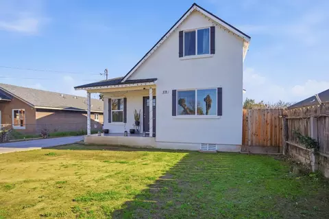 8708 Wilson St, Patterson, CA 95363 photo 1