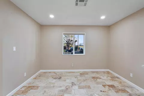 445 M, Patterson, CA 95363 photo 4