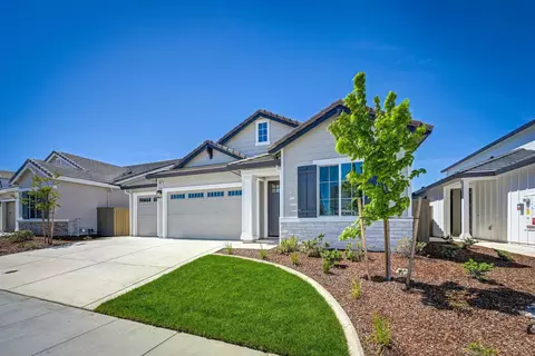 2097 Pogonia St, Roseville, CA 95747
