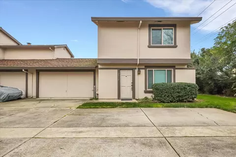 2212 Kimwood Ln, Rancho Cordova, CA 95670
