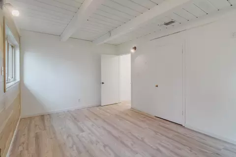 Bedroom - 2560 Wright St, Sacramento, CA 95821 photo 2 of 5