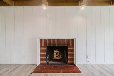 Living - 2560 Wright St, Sacramento, CA 95821 photo 3 of 5