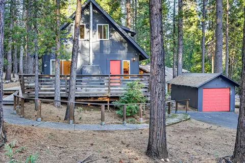 1462 Pine Dr, Arnold, CA 95223 photo 2
