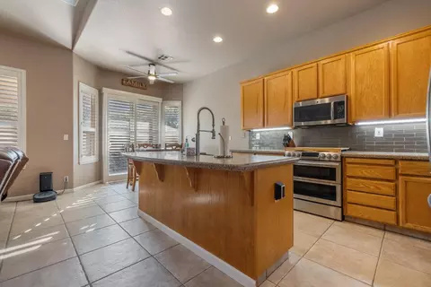Kitchen - 3012 Degas Ln, Modesto, CA 95355 photo 1 of 5