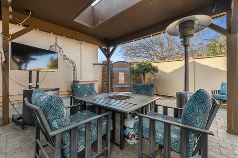 Exterior - 3012 Degas Ln, Modesto, CA 95355 photo 7 of 11