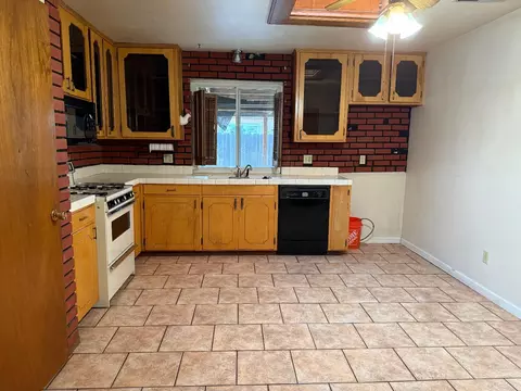 885 Del Monte Ct, Manteca, CA 95336 photo 7