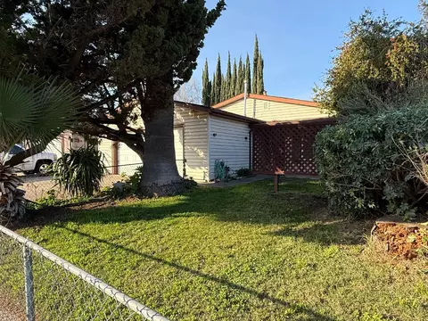 885 Del Monte Ct, Manteca, CA 95336 photo 2