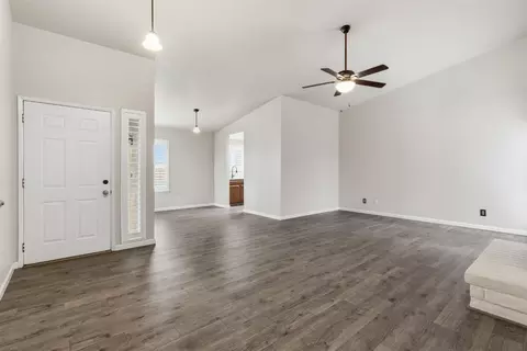 Living - 705 Brandywine Dr, Lodi, CA 95240 photo 1 of 8
