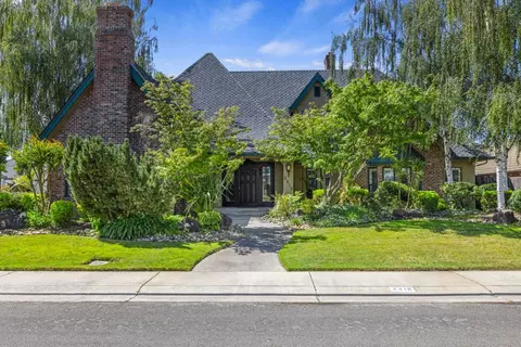 Exterior - 2410 Brittany Ct, Lodi, CA 95242 photo 5 of 13