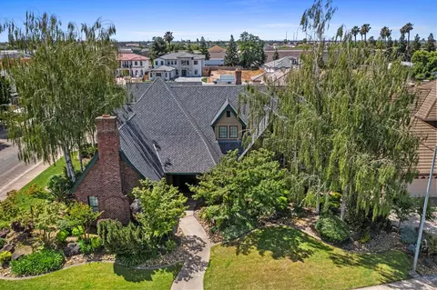View/Area - 2410 Brittany Ct, Lodi, CA 95242 photo 1 of 11