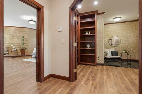 Entry Way - 2410 Brittany Ct, Lodi, CA 95242 photo 11 of 20