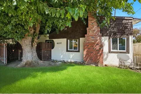 4037 42nd St, Sacramento, CA 95820
