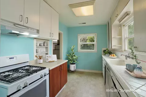 1975 Highland Dr, Merced, CA 95340 photo 7