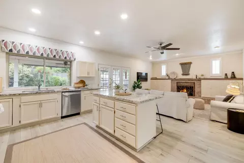 7118 Murdock Way, Carmichael, CA 95608 photo 13