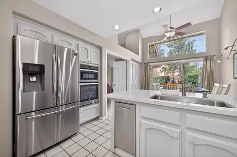 111 Cool Springs Ct, Folsom, CA 95630