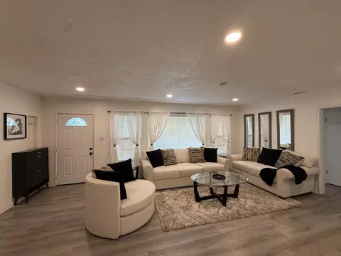 2190 W Euclid Ave, Stockton, CA 95204